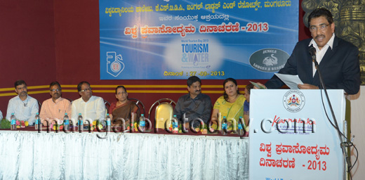 Tourism day13sep27 2